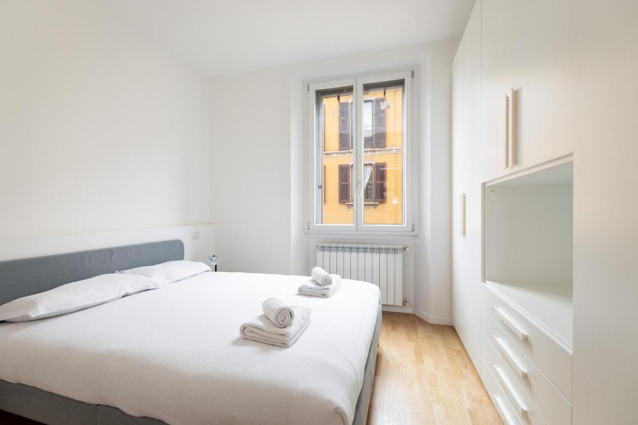 Urbino Apartment Luminoso E Centrale Milan Exterior photo
